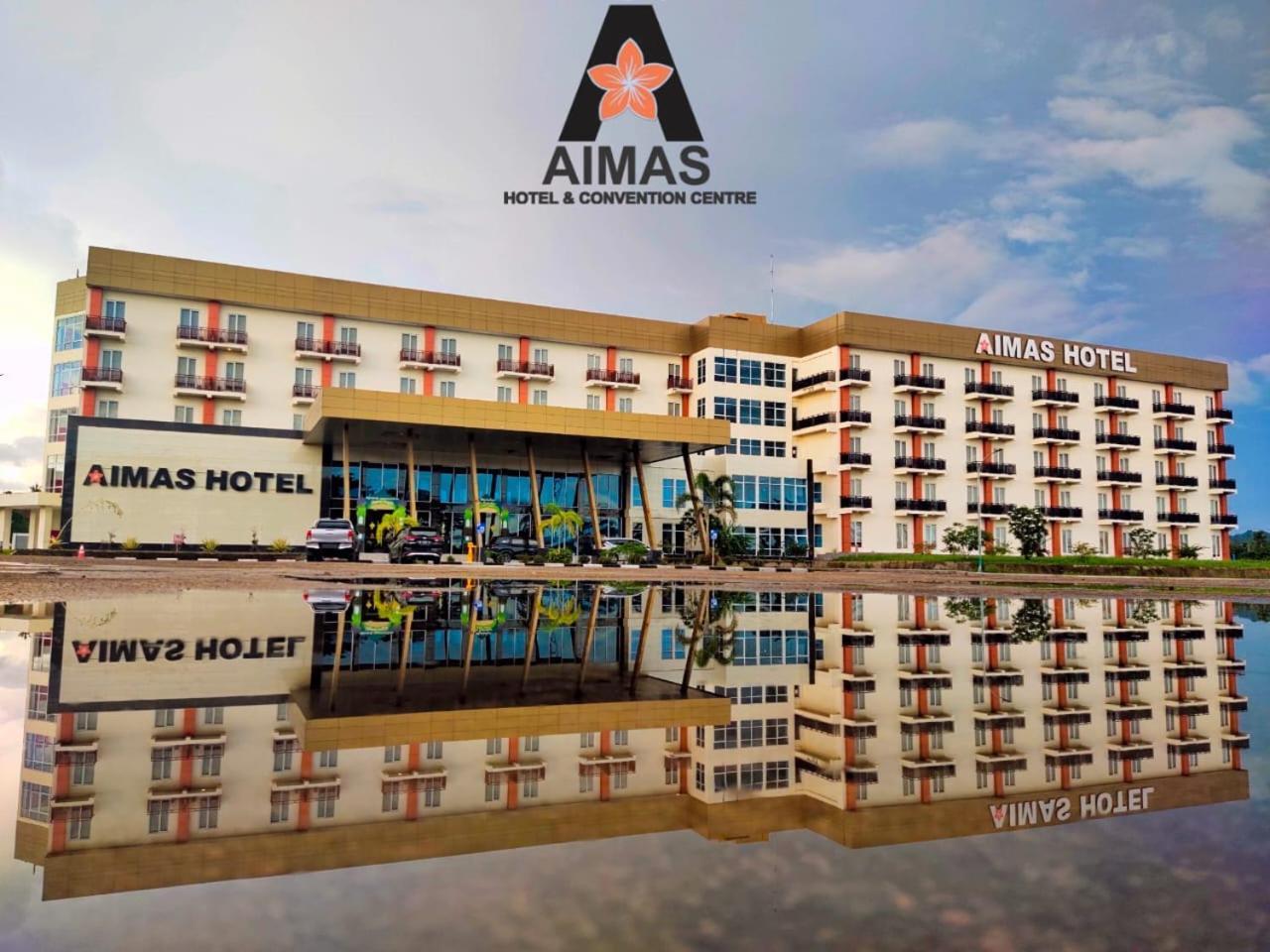 Aimas Hotel And Convention Centre Sorong Eksteriør billede
